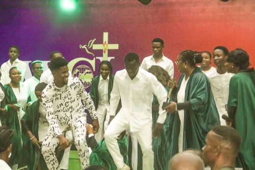 596208400 1182531987336547 8647821416619075235 n