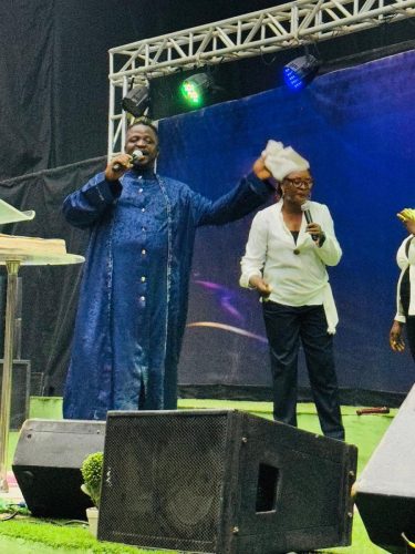 PHOTO-2025-12-05-11-53-22-4