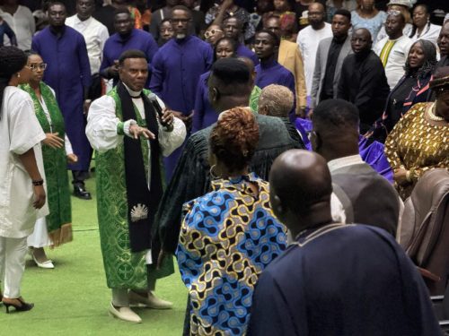 PHOTO-2025-12-09-07-17-44